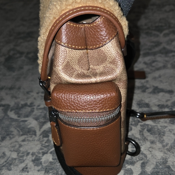 Coach Brown and Tan Shearling Crossbody Bag - Picture 13 of 16